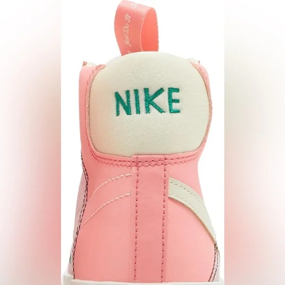 Nike Blazer Mid '77 High Top Shoes SE GS Dance Pink Foam Big Kid - Picture 8 of 9